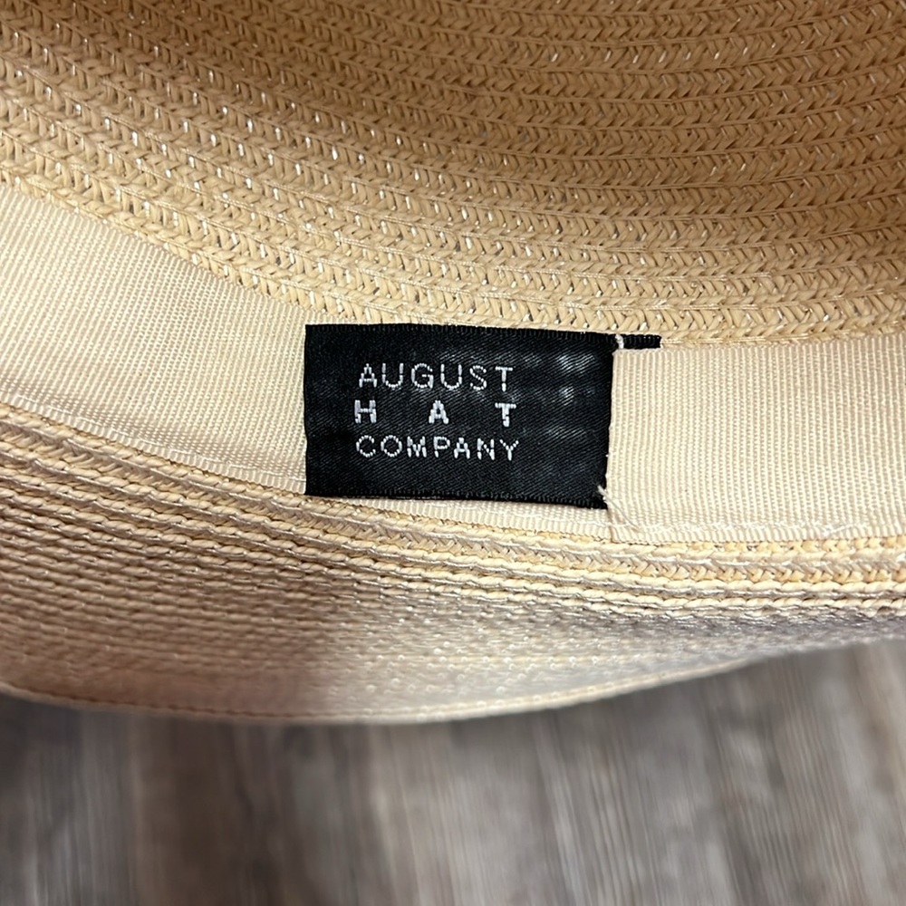 Straw Hat - Picture 4 of 4